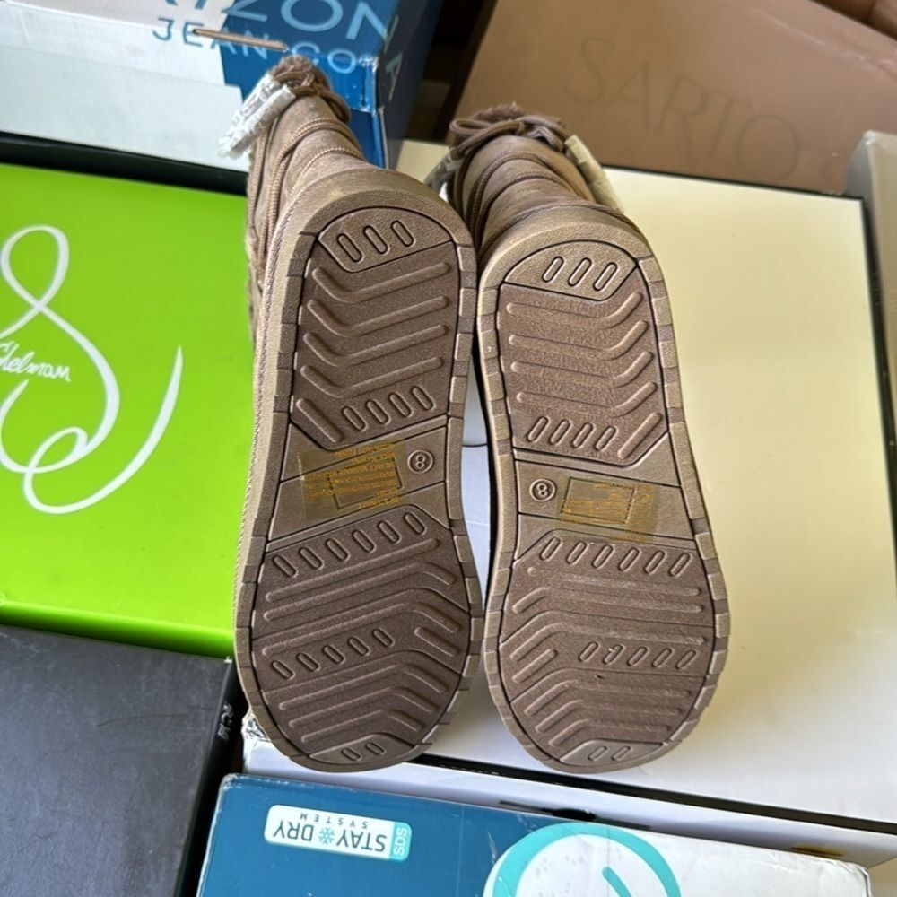 Arizona Slip On Boots - Picture 3 of 7